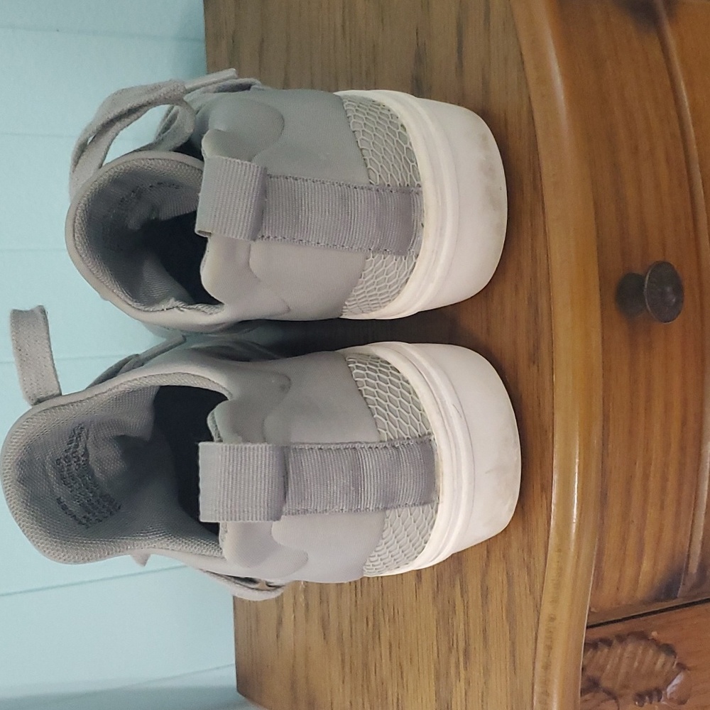 Steve Madden Lancer gray sneaker tennis shoe - Picture 7 of 10